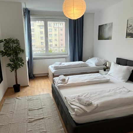 Apartamento Cool Schonbrunn Apt 2Br Viena Exterior foto
